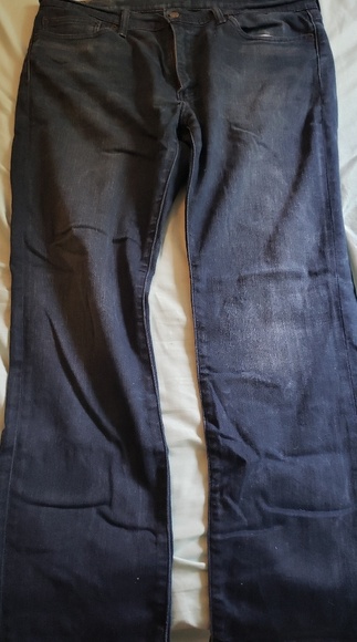Levi's Blue Jeans - Picture 1 of 3